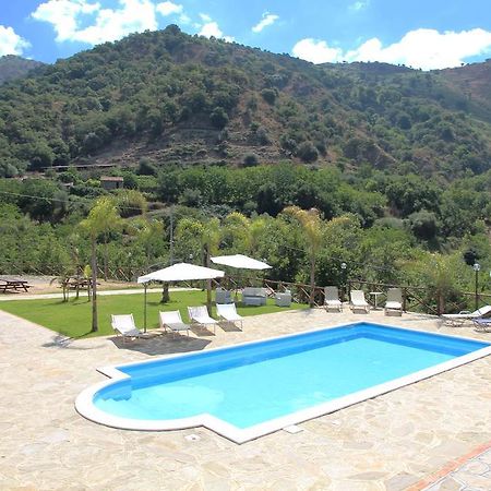 Profetina Village Motta Camastra Exterior photo