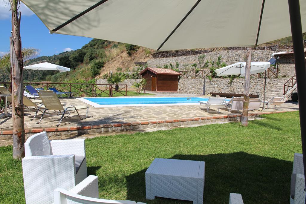 Profetina Village Motta Camastra Exterior photo